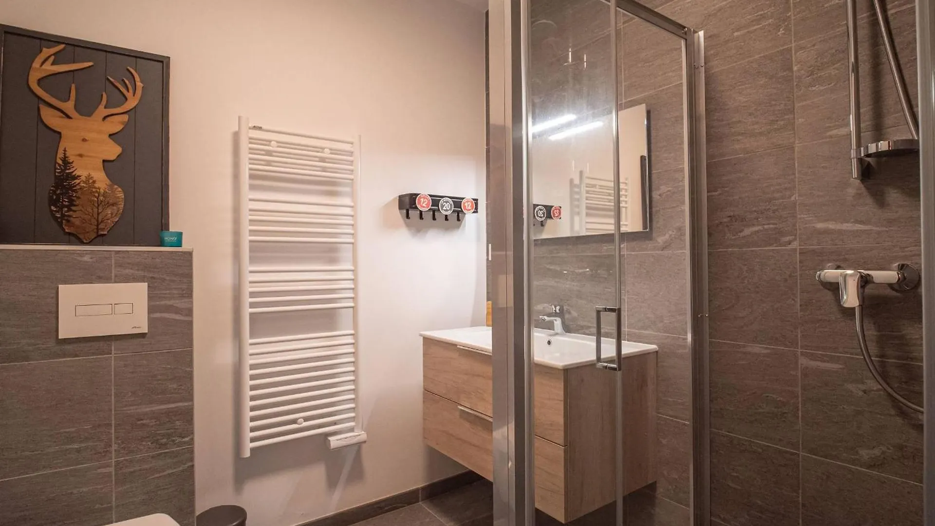 Valmorel: Appt 6 Pers, 2 Ch, Parking, Wifi, Skis Aux Pieds - Fr-1-356-511 Appartamento Valmorel